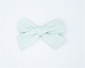 Classic Linen Hair Bow - Light Mint