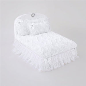 Enchanted Nights Bed in Snow White - Posh Puppy Boutique