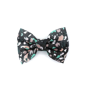 “WIGGLES” HAIR BOW - Posh Puppy Boutique